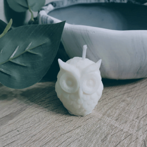 Αρωματικό Κερί Σόγιας ‘Owl Candle’ – 3D Διακοσμητικό Κερί Κουκουβάγια Λευκή 6cm X 7cm X 8cm