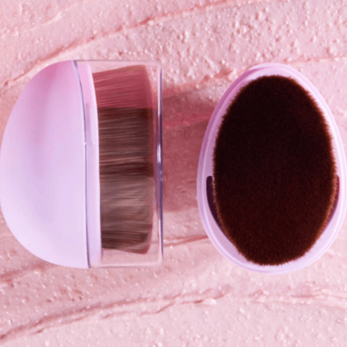 Essence Kabuki Buffer Brush 1pcs